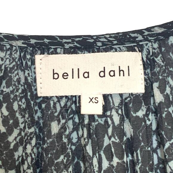 BELLA DAHL Animal Print Peplum Blouse XS - Picture 3 of 6